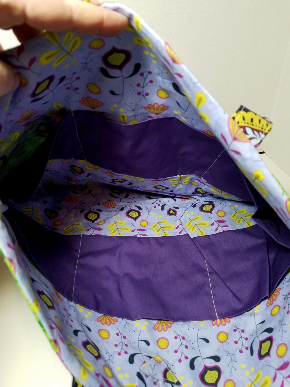 Quilted Shoulder Tote Purse - Purple Paisley