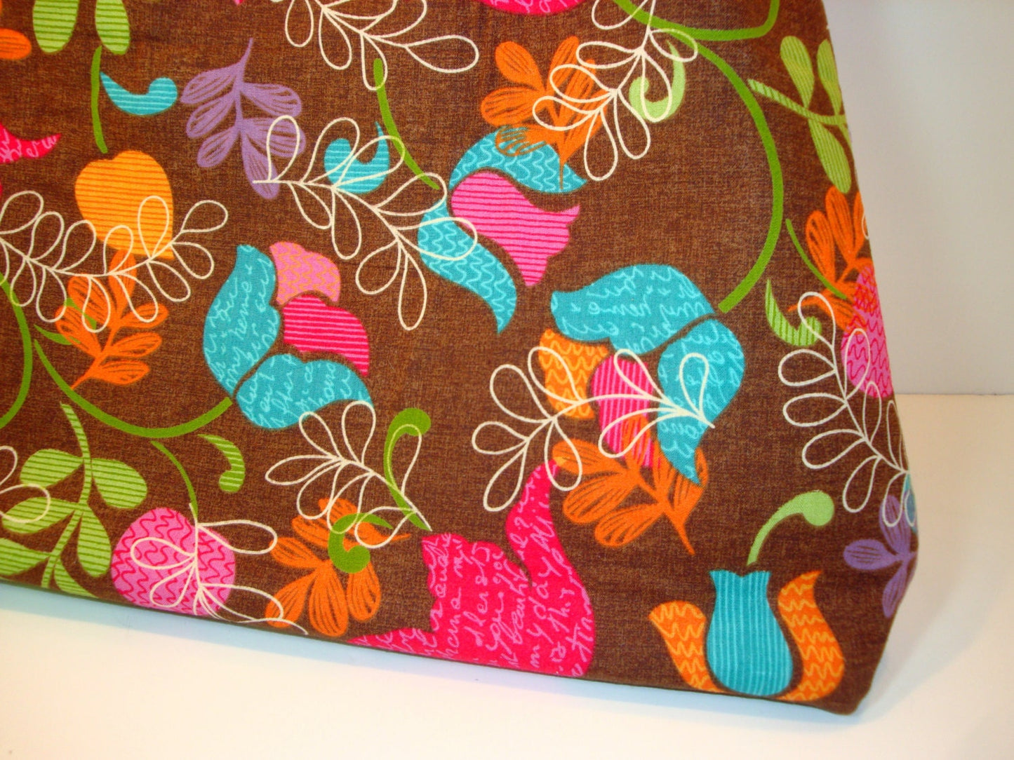 Brown Floral Shoulder Bag / Purse with a Long Handle, Magnet Clasp, Inside Pocket, and Inside Zippered Pocket