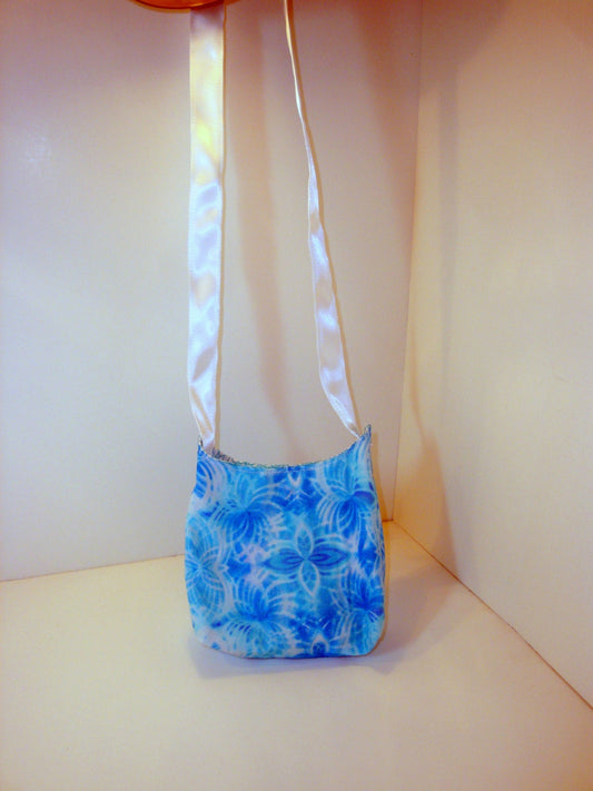 Blue Shoulder Bag / Purse with a Long Handle and a Snap